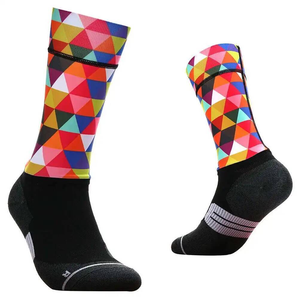 Mountain Biking Socks - ถุงเท้าปั่นจักรยานลายเรขาคณิตสีสันสดใส - ระบายอากาศได้ดี ซึมซับเหงื่อ สำหรับผู้ชายและผู้หญิง ถุงเท้าสำหรับปั่นจักรยานเสือหมอบและเสือภูเขา