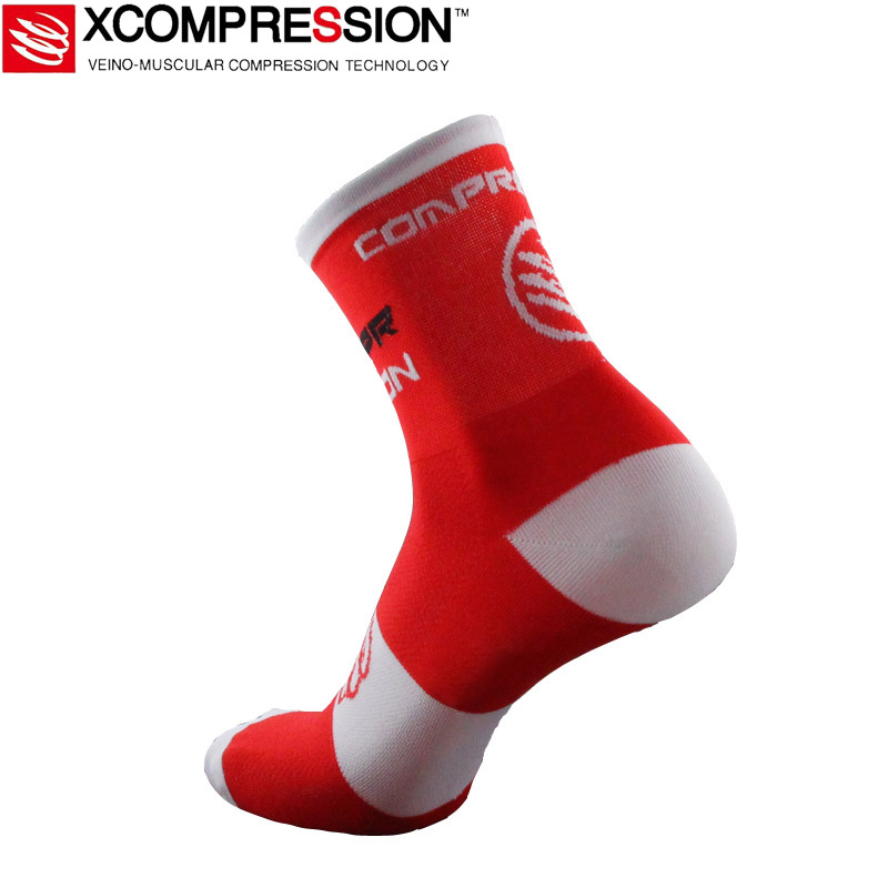 ถุงเท้าปั่นจักรยานรุ่นใหม่ปี 2 - Mountain Biking Socks บทวิจารณ์และราคา